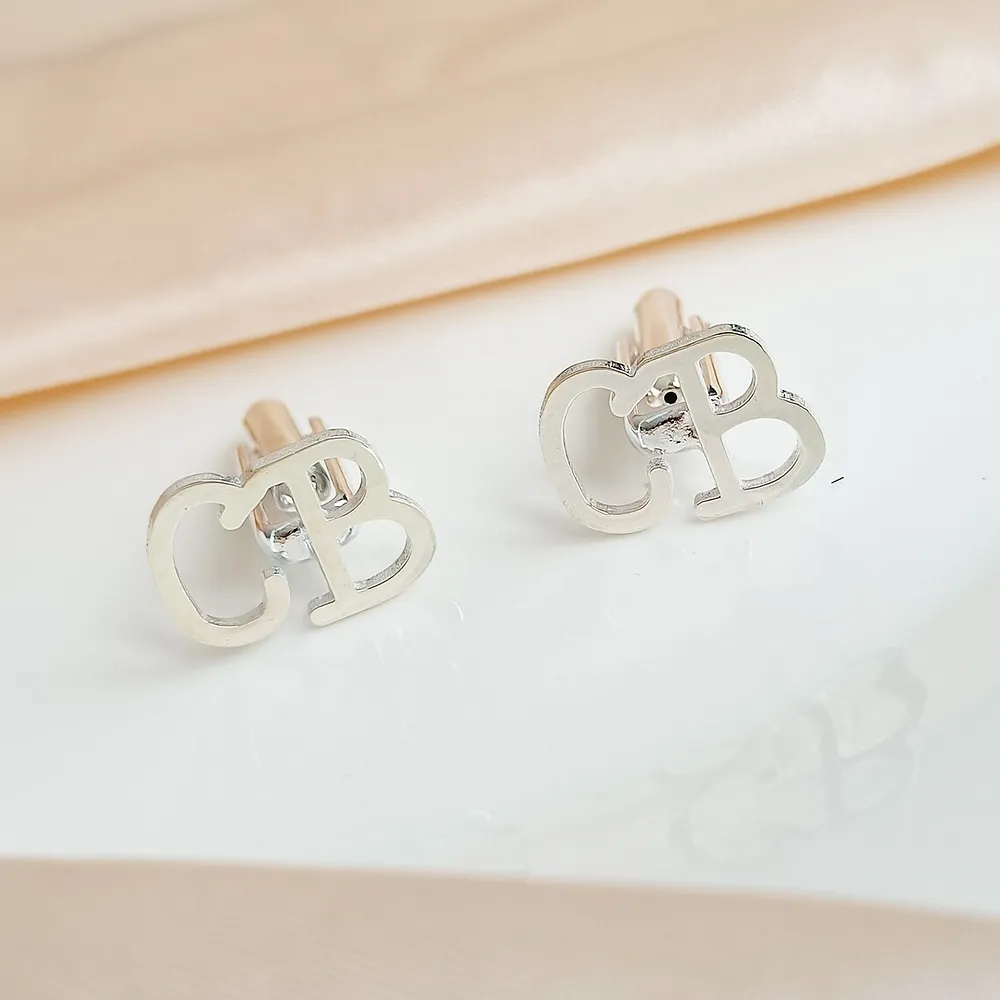 Gold & Silver Personalised Name Cutting Cufflink - FKJCFLU6279 - Image 4